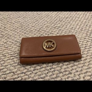 Michael Kors tan leather wallet